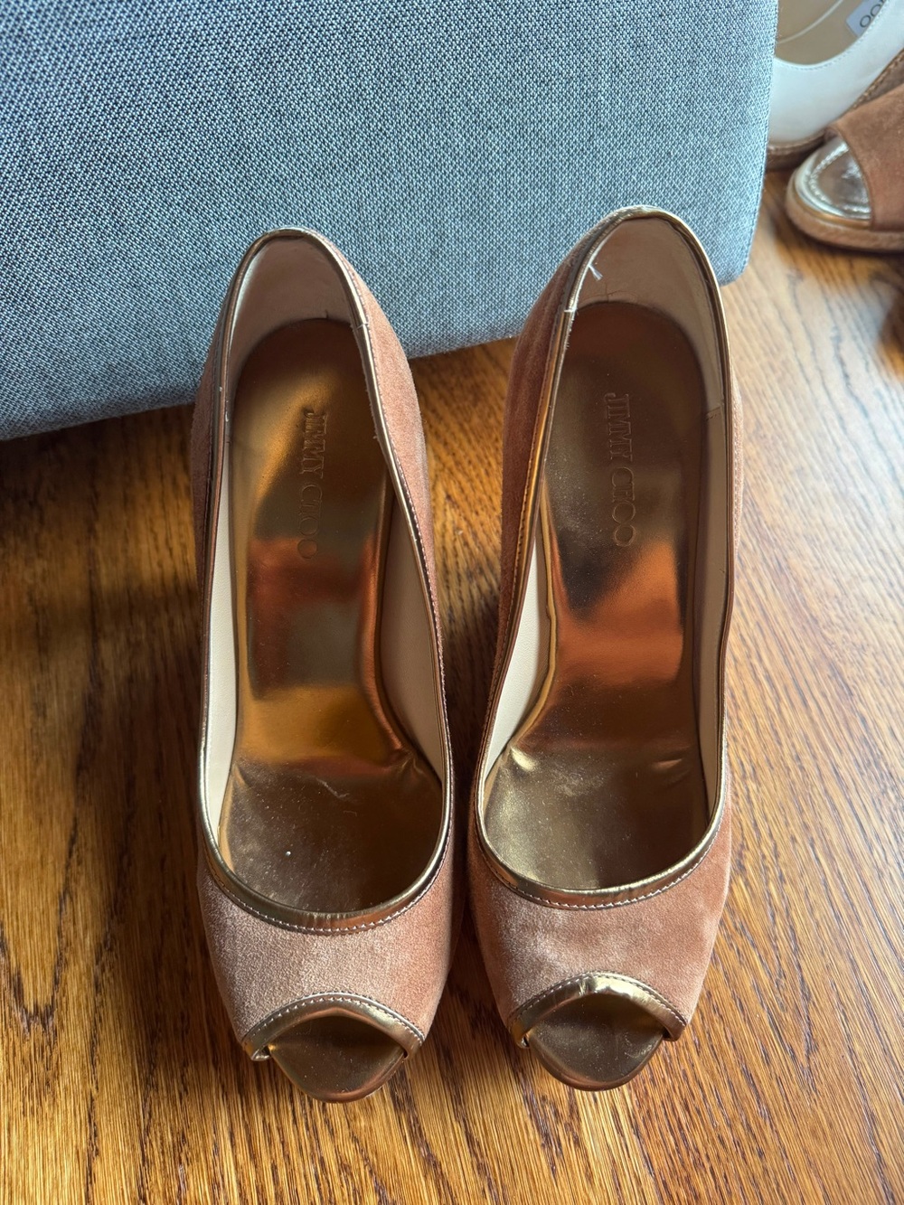 JIMMY CHOO CORK WEDGES AGAIN ?!?!